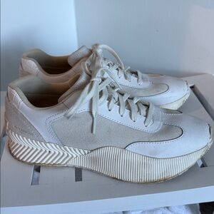 SOREL Ona Blvd Waterproof Platform Sneaker Women's Size 9